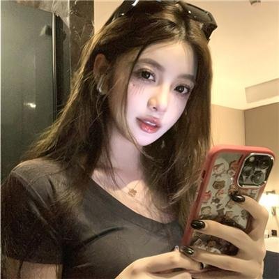 这个女配有点甜